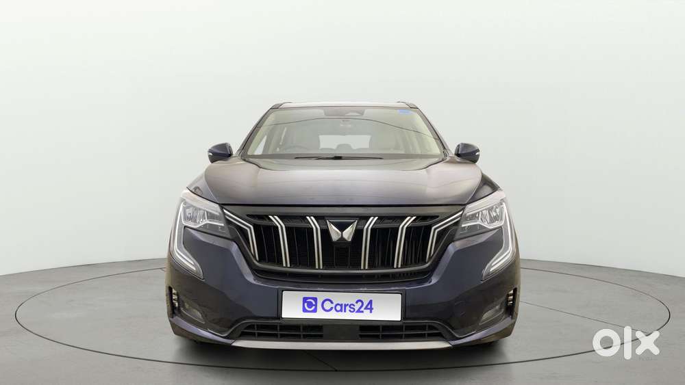 Mahindra Xuv700 2.0 Ax 7 Petrol At Str, 2022, Petrol