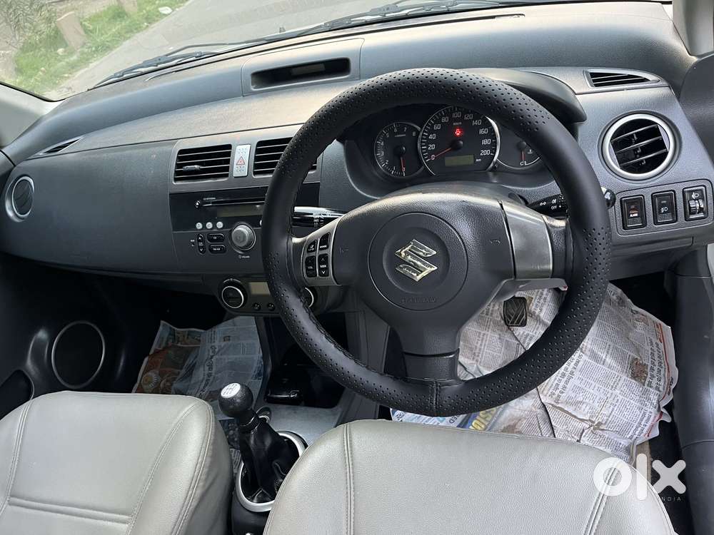 Maruti Suzuki Swift Dzire 1.3 Zxi, 2008, Petrol