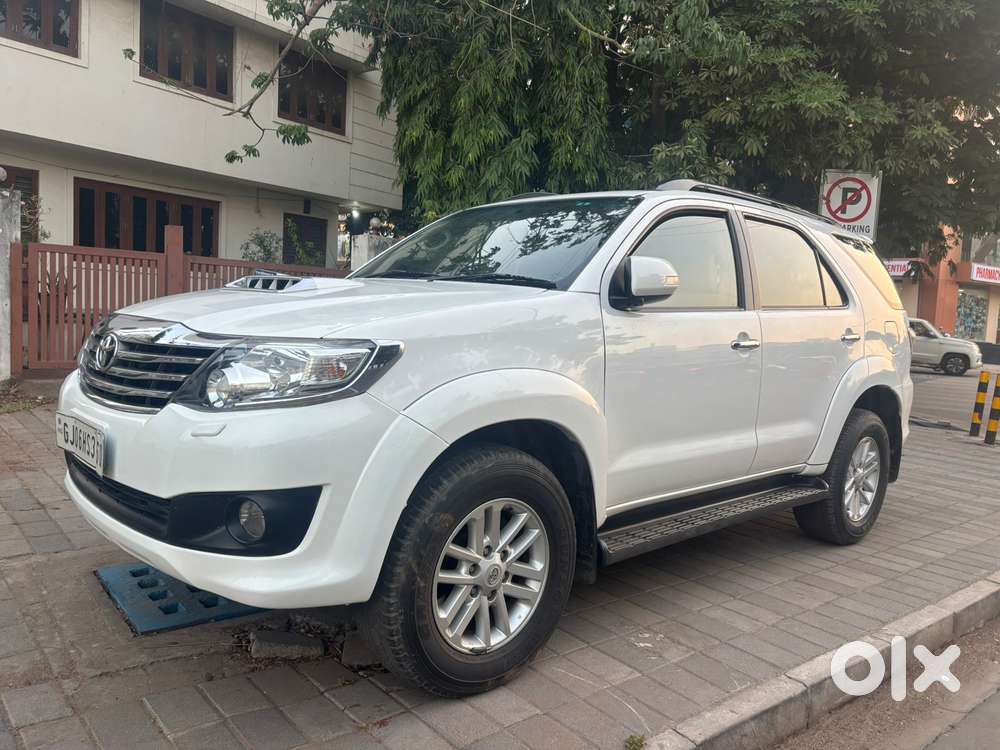 Toyota Fortuner 3.0 4x2 Mt, 2014, Diesel