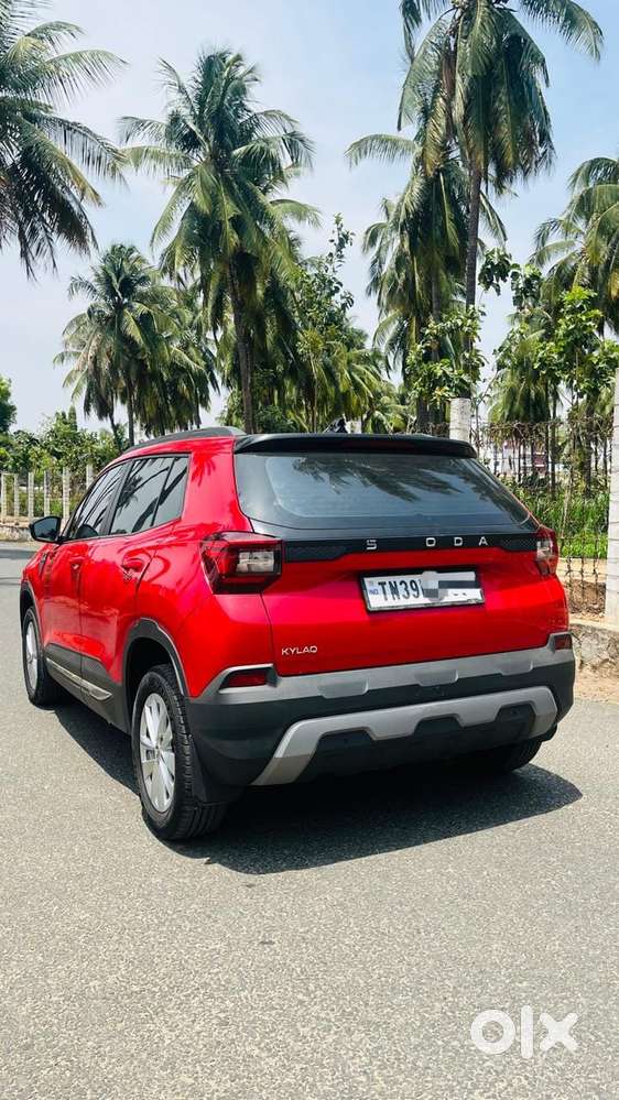 Skoda Kylaq Signature At, 2025, Petrol