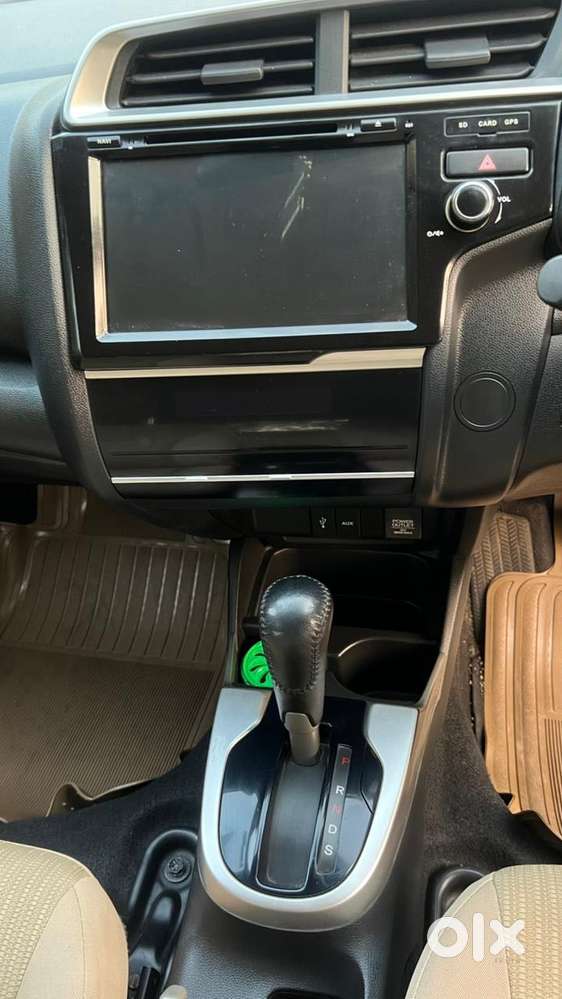 Honda Jazz V Cvt, 2017, Petrol