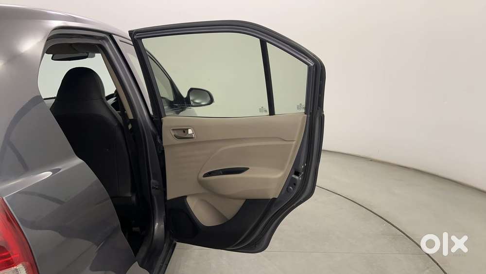 Hyundai Santro Asta, 2018, Petrol