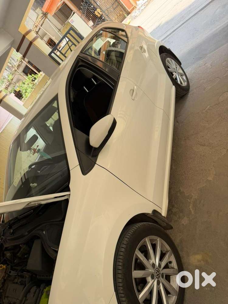 Volkswagen Polo Car Manual 2018