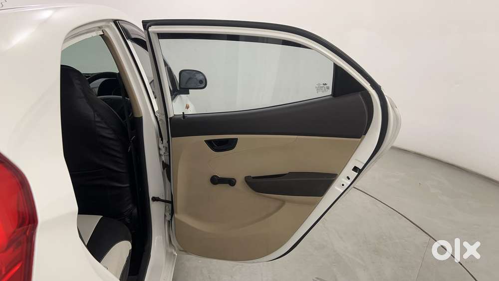 Hyundai Eon Magna +, 2016, Petrol