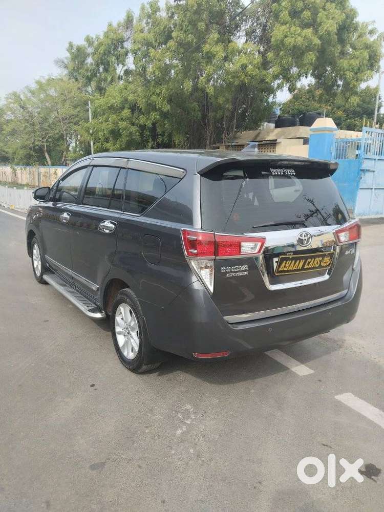 Toyota Innova Crysta 2.4 V, 2017, Diesel