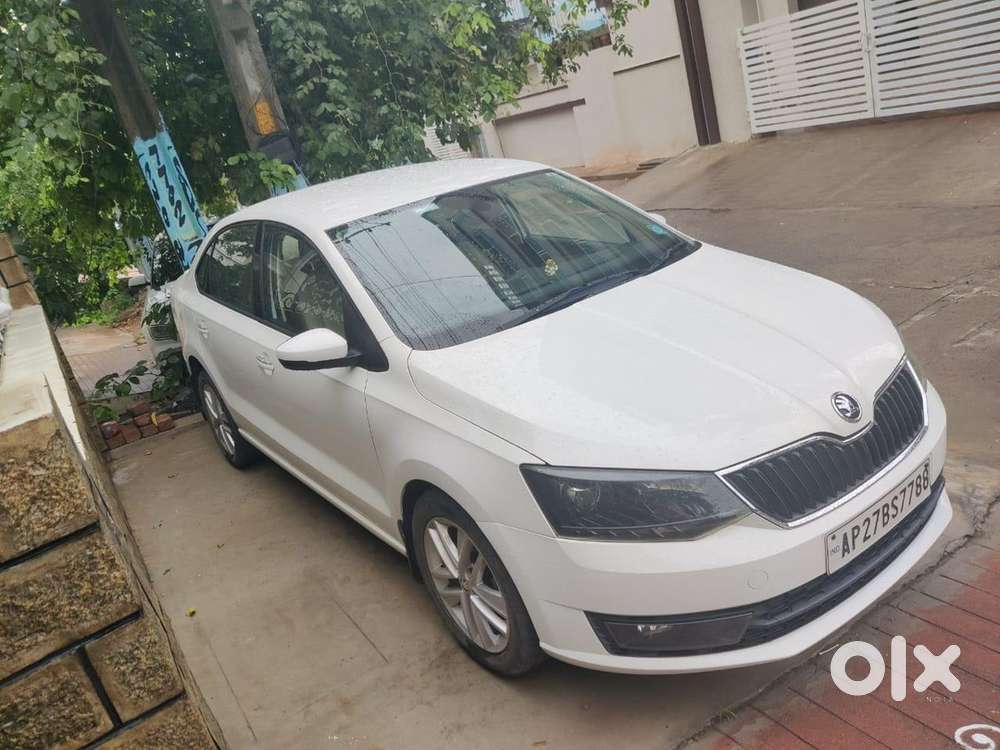 Skoda Rapid Diesel 2016