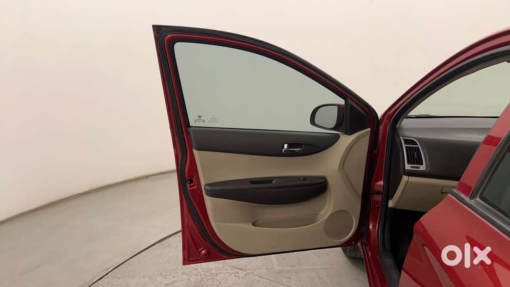 Hyundai I20 Magna, 2012, Petrol