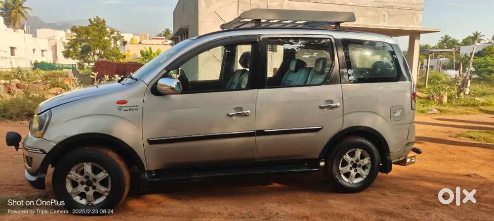 Mahindra Xylo 2013