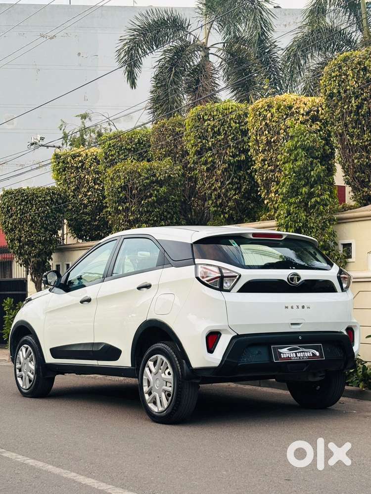 Tata Nexon 1.2 Petrol, 2022, Petrol