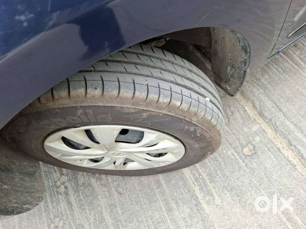 Maruti Suzuki Swift Vxi + Manual, 2019, Petrol