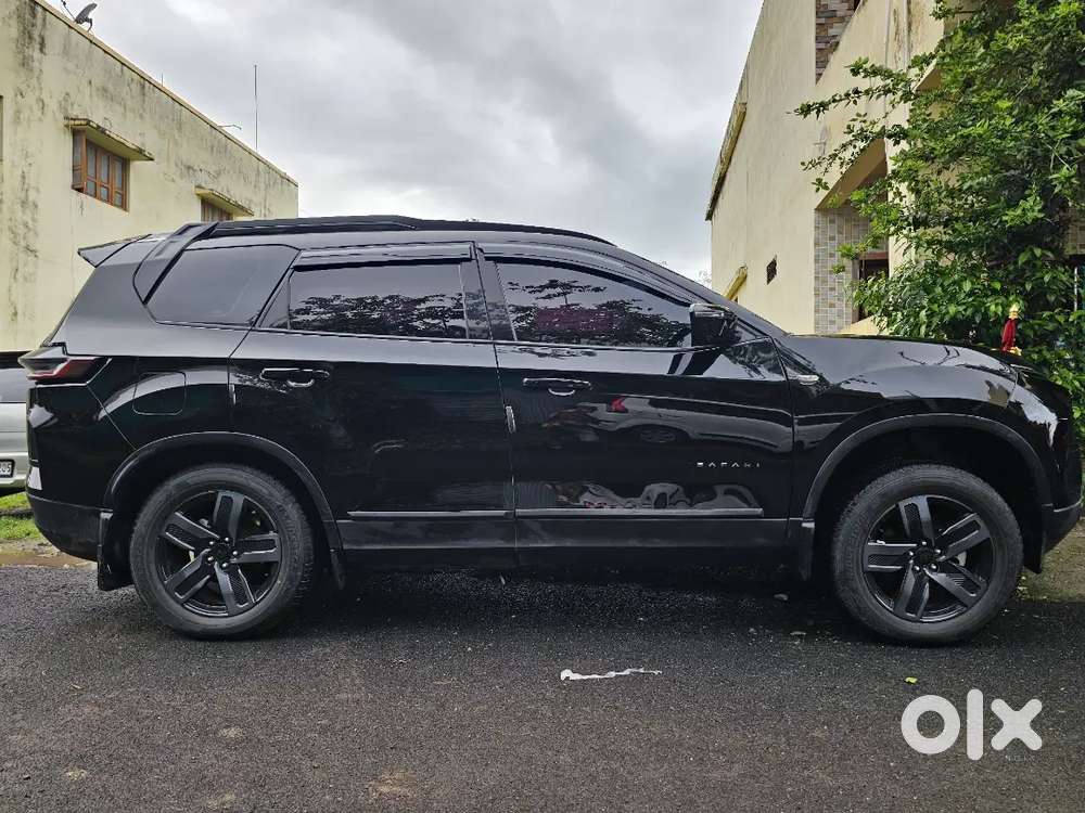 Tata Safari Dark Plus Nov 2025 Edition