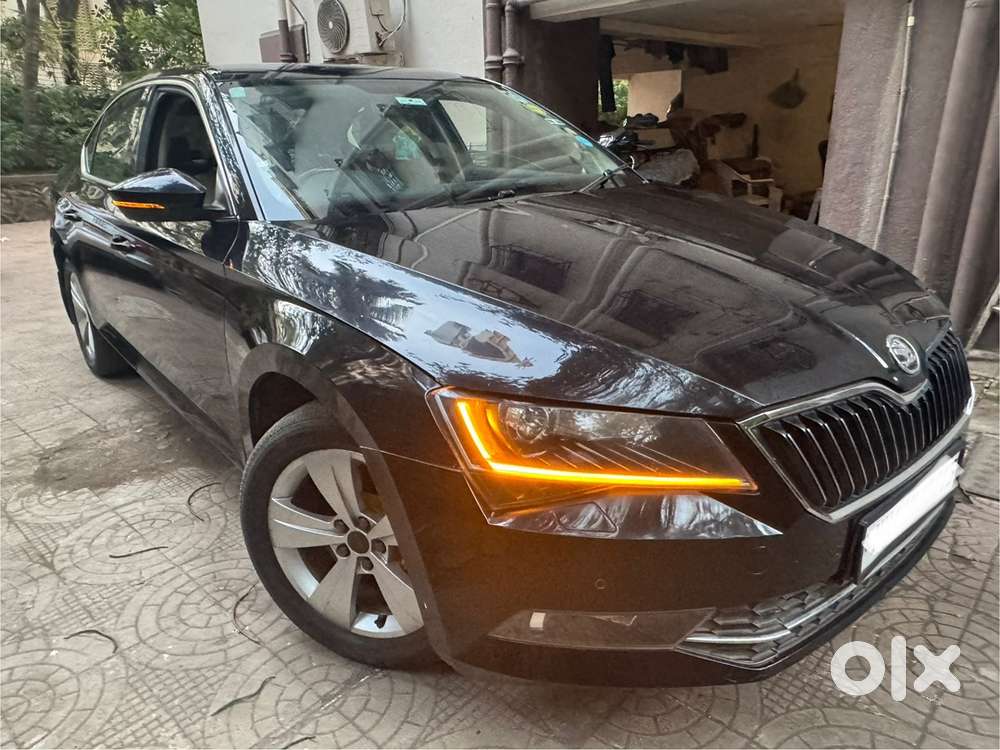 Skoda Superb Style 1.8 Tdi At