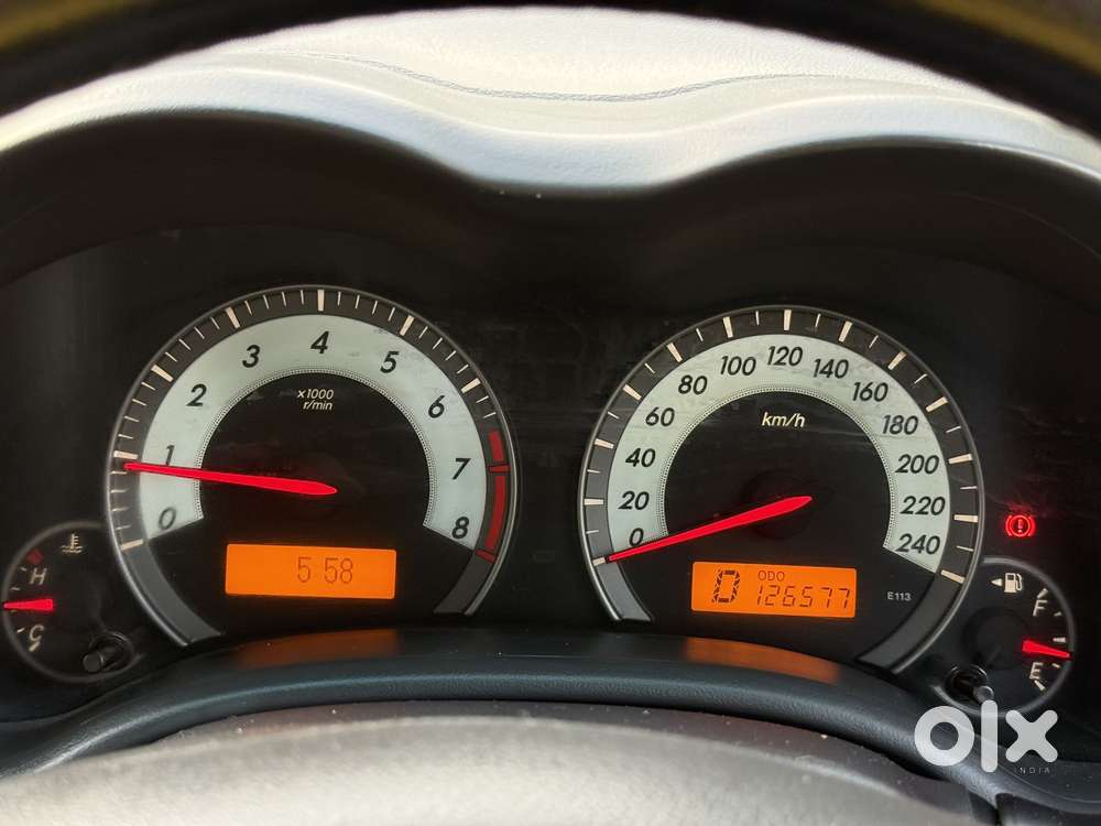 Toyota Corolla Altis [2011-2014] 1.8 Vl At, 2013, Petrol