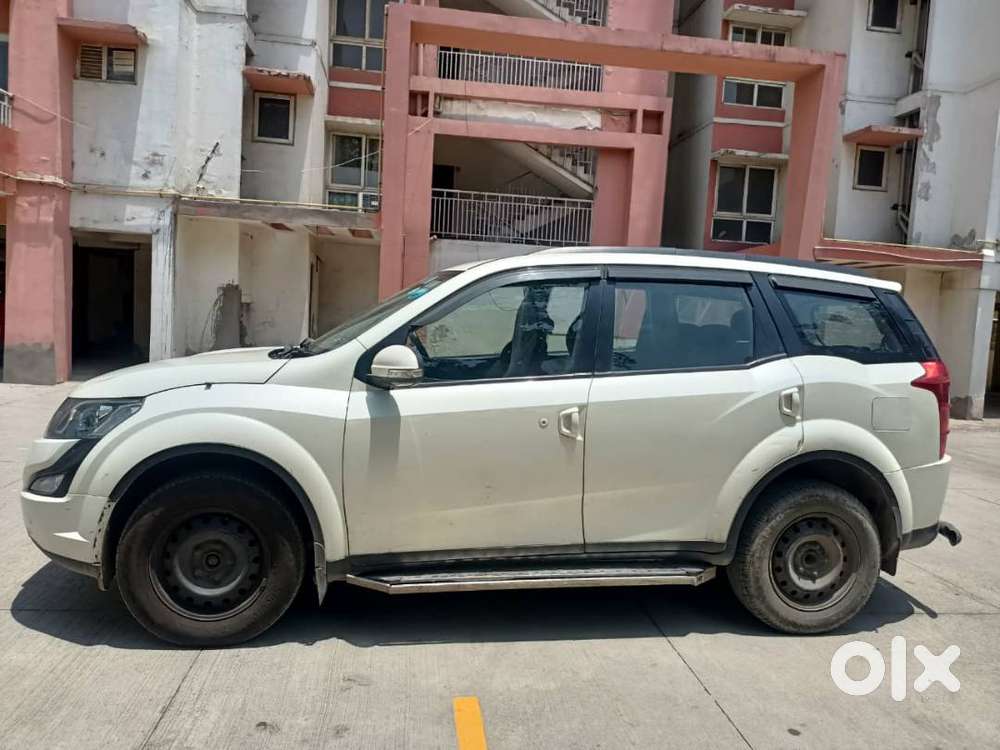 Mahindra Xuv500 2016 Diesel 68526 Km Driven