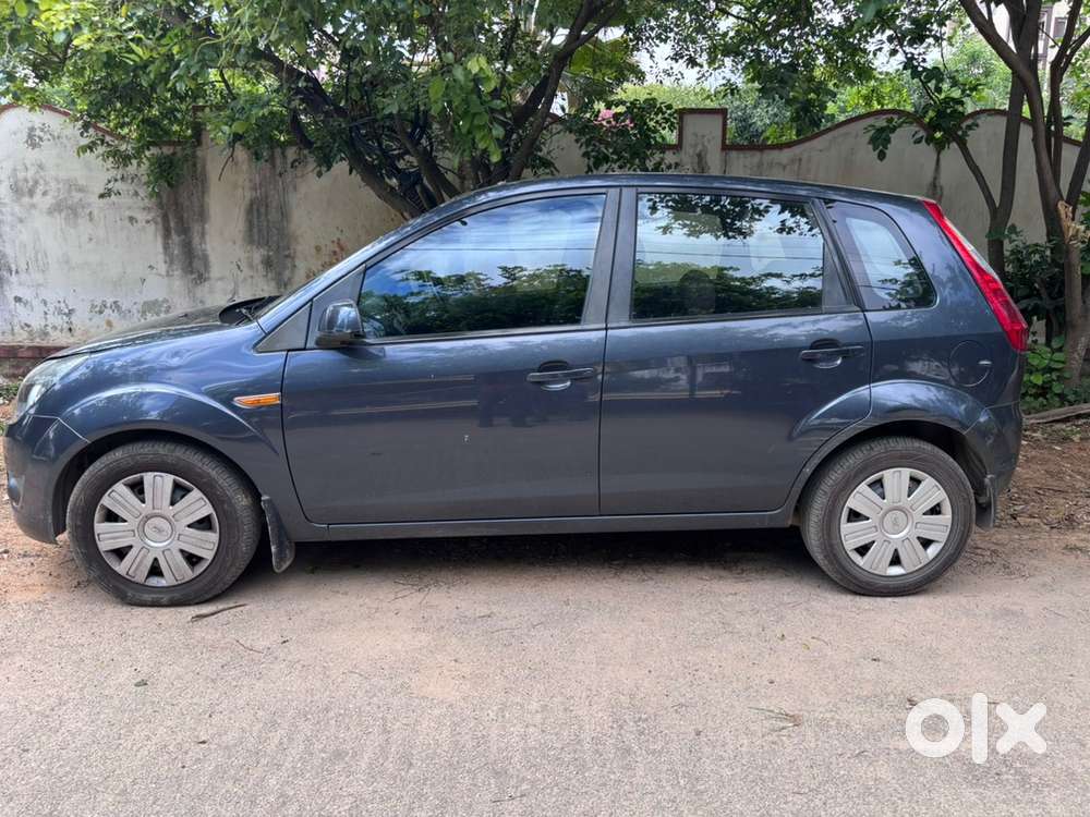 Ford Figo Petrol 2011