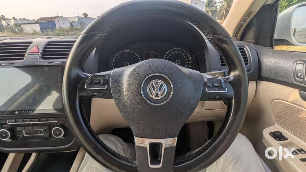 Volkswagen Jetta 2011