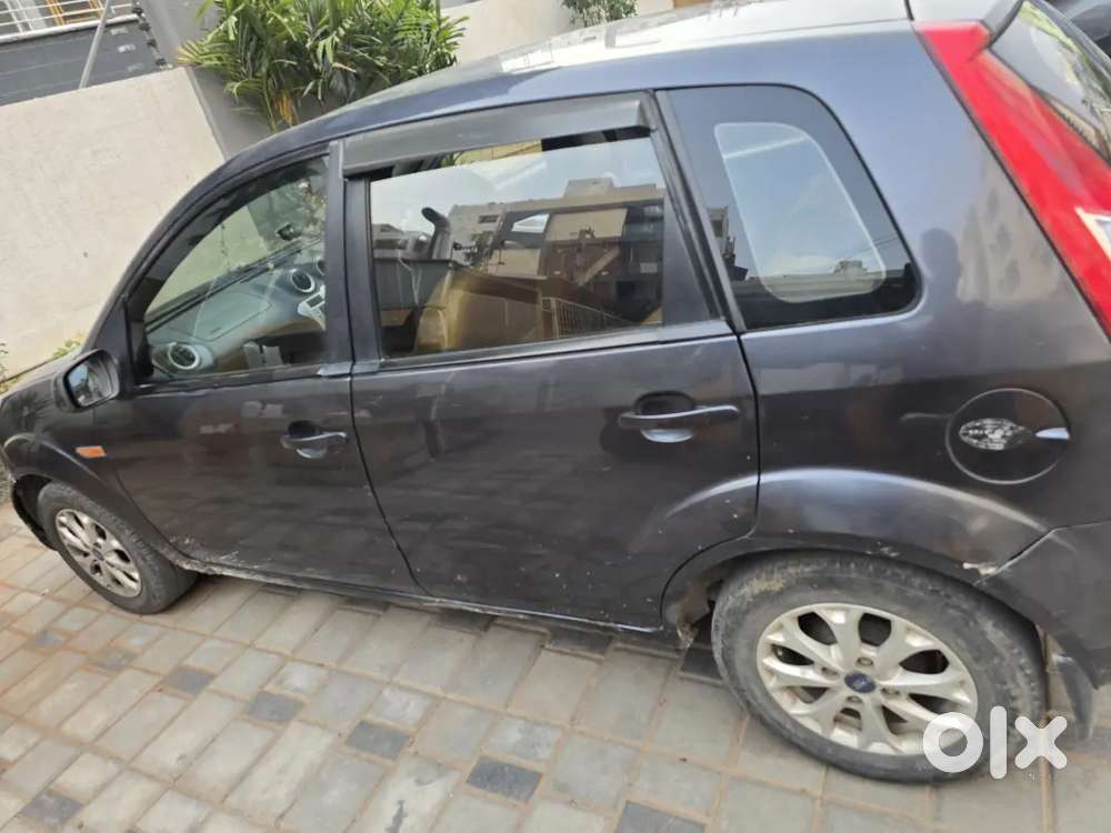 Ford Figo 2013 Diesel 145000 Km Driven