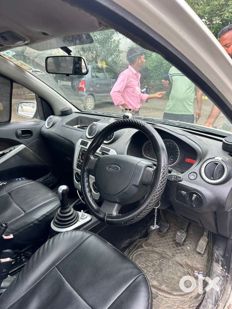 Ford Figo 2011 Petrol