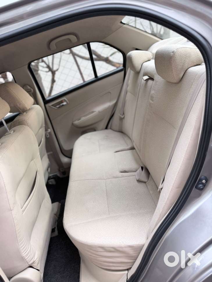 Maruti Suzuki Swift Dzire Vxi Optional, 2012, Petrol