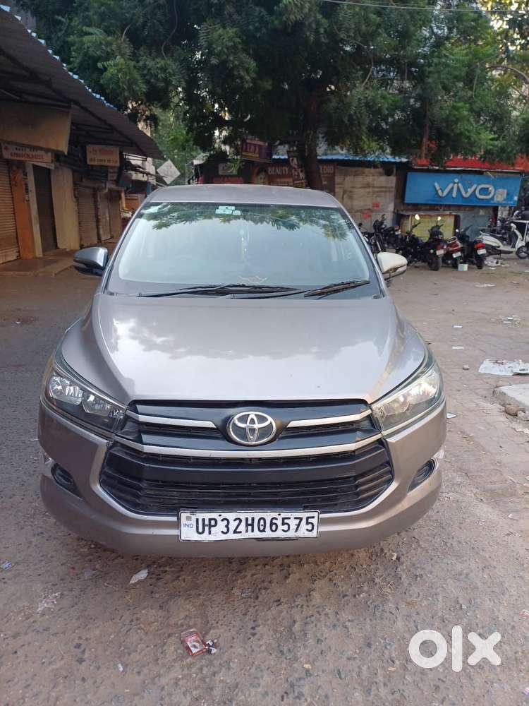 Toyota Innova Crysta 2.4 G Mt, 2017, Diesel