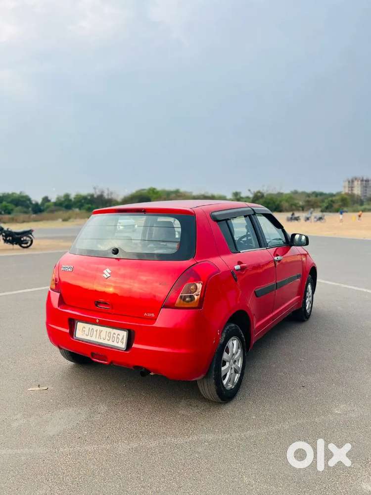Maruti Suzuki Swift Zxi Petrol Cng