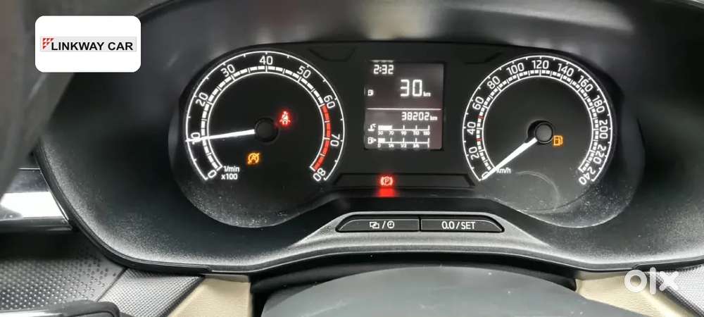 Skoda Slavia Active 1.0l Tsi Mt, 2022, Petrol