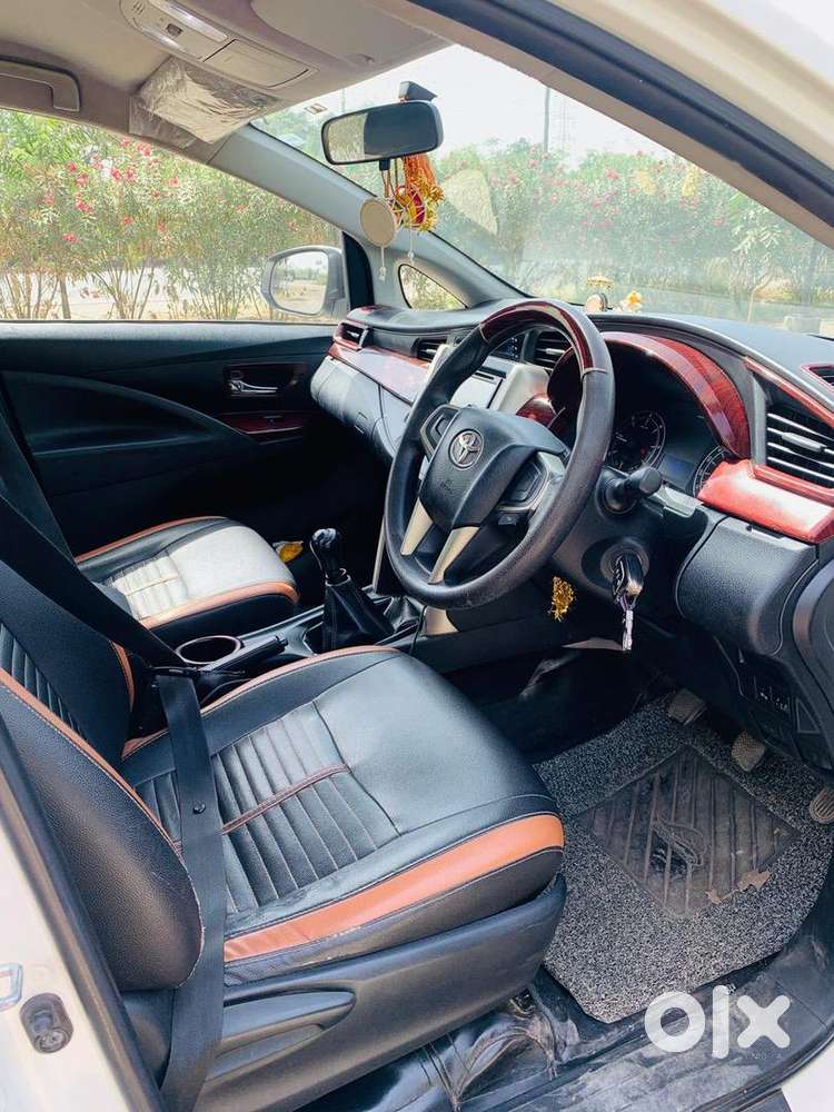 Innova Crysta 2016 Model