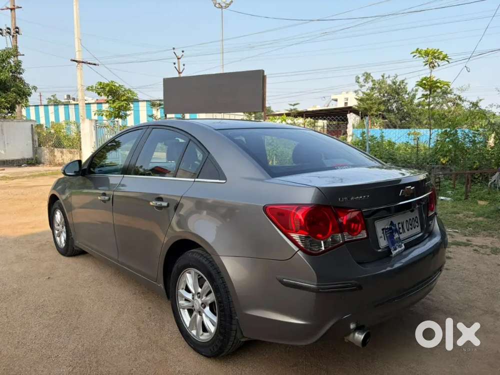 Chevrolet Cruze Ltz Diesel 2015 Mannual Transmission Top End