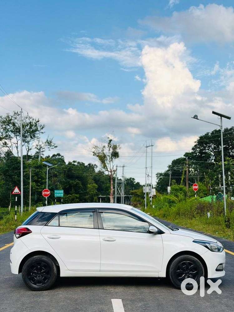 Hyundai Elite I20 Sportz (o) 1.2 Mt, 2017, Petrol