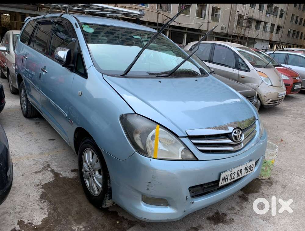 Toyota Innova Diesel 2010 Top Model