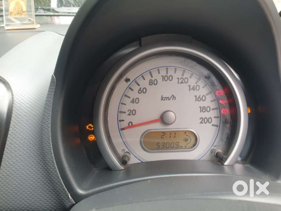 Maruti Suzuki Ritz Lxi, 2011, Petrol