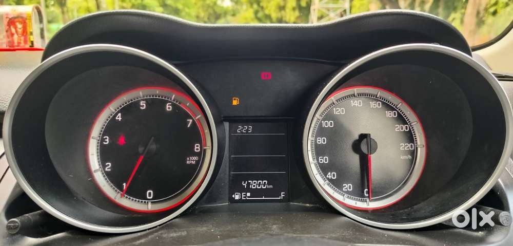 Maruti Suzuki Swift Vxi + Manual, 2021, Petrol