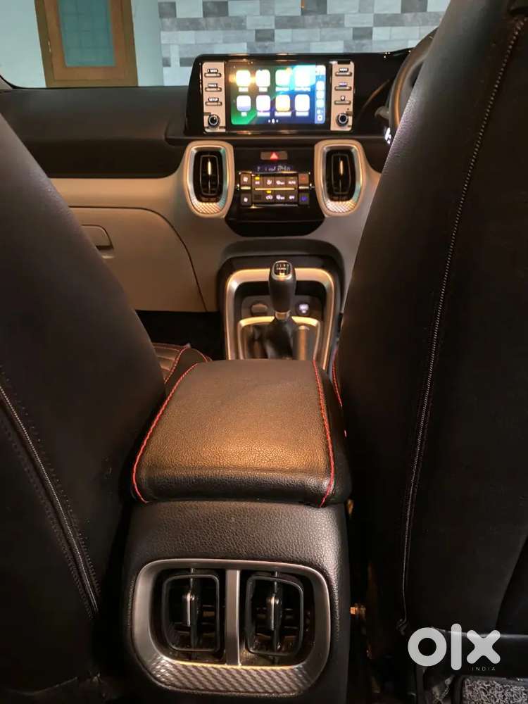 Kia Sonet 1.0 Htk Imt Turbo L2022 Dual Tone