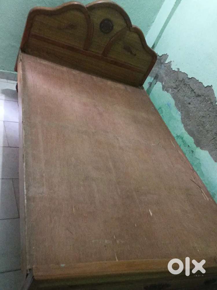Double cot 6*4