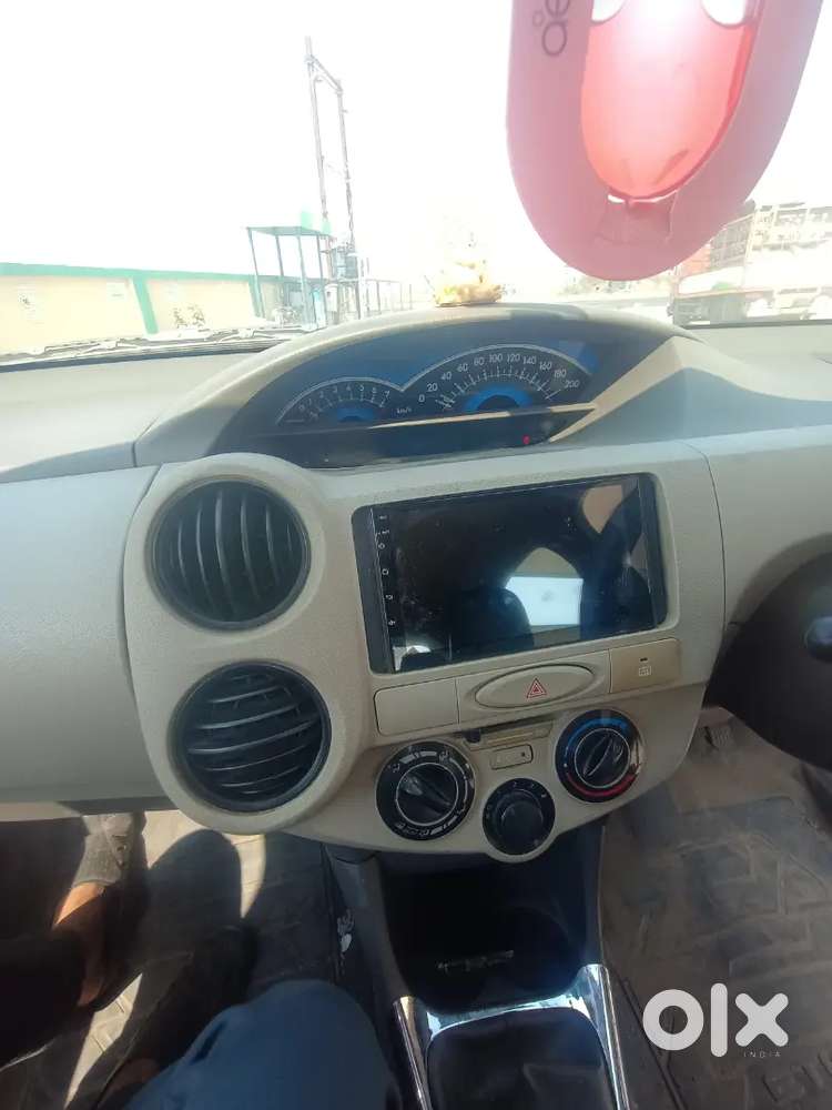 Toyota Etios Liva 2015 Cng & Hybrids 95000 Km Driven 2key Central Lock