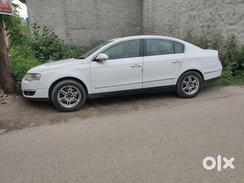 Volkswagen Passat 2010 Diesel 107000 Km Driven Passing 2030