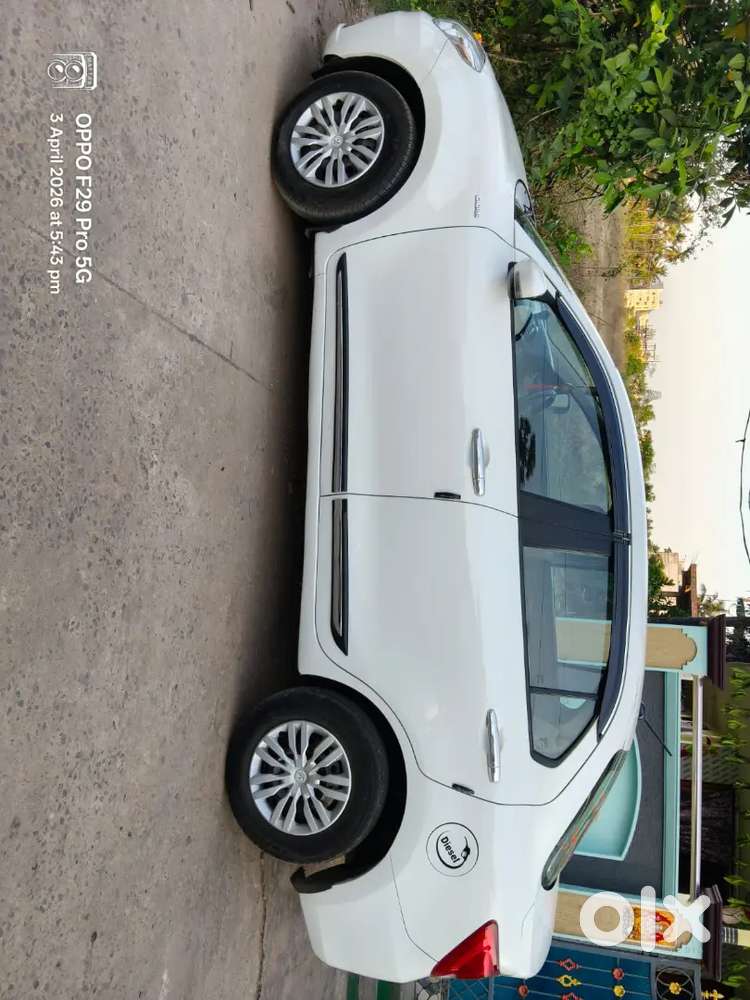 Maruti Suzuki Dzire 2017 Diesel 87999 Km Driven