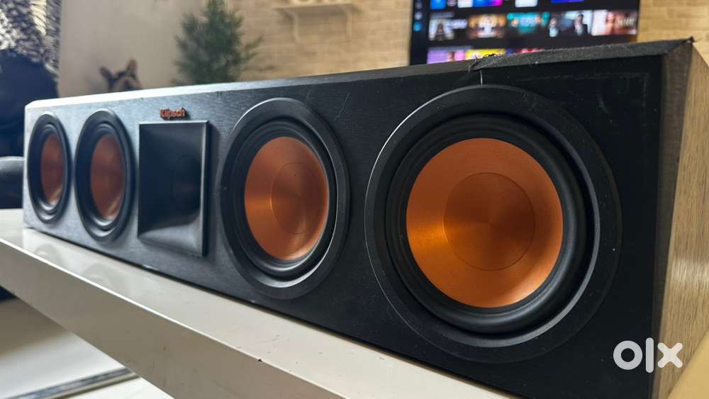 Klipsch RP-404C Center Channel Speaker TVs, Video Audio