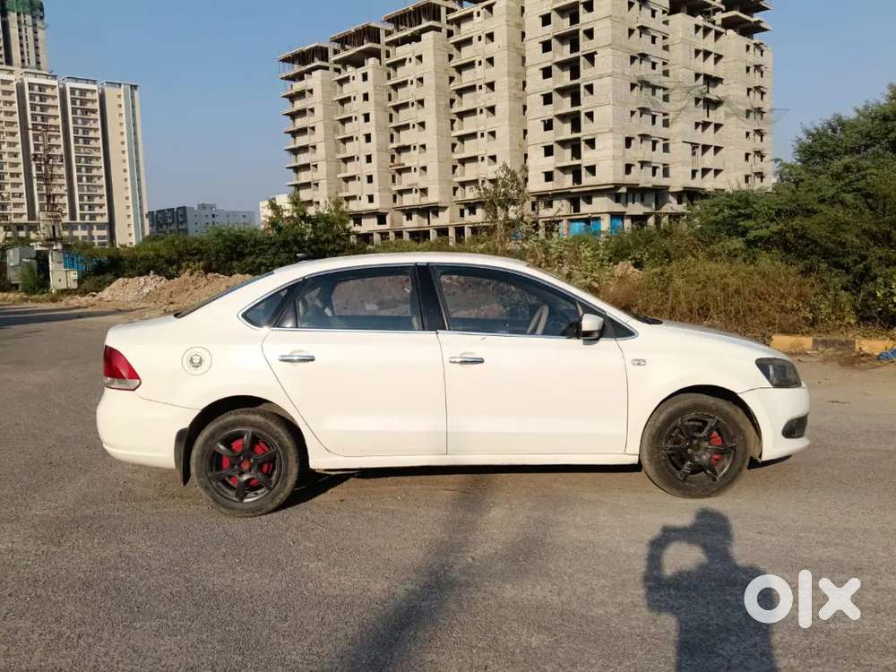 Volkswagen Vento 1.6 Highline