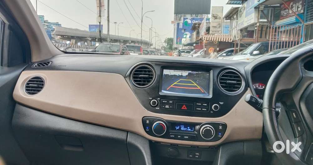 Hyundai Grand I10 Asta Option, 2017, Petrol