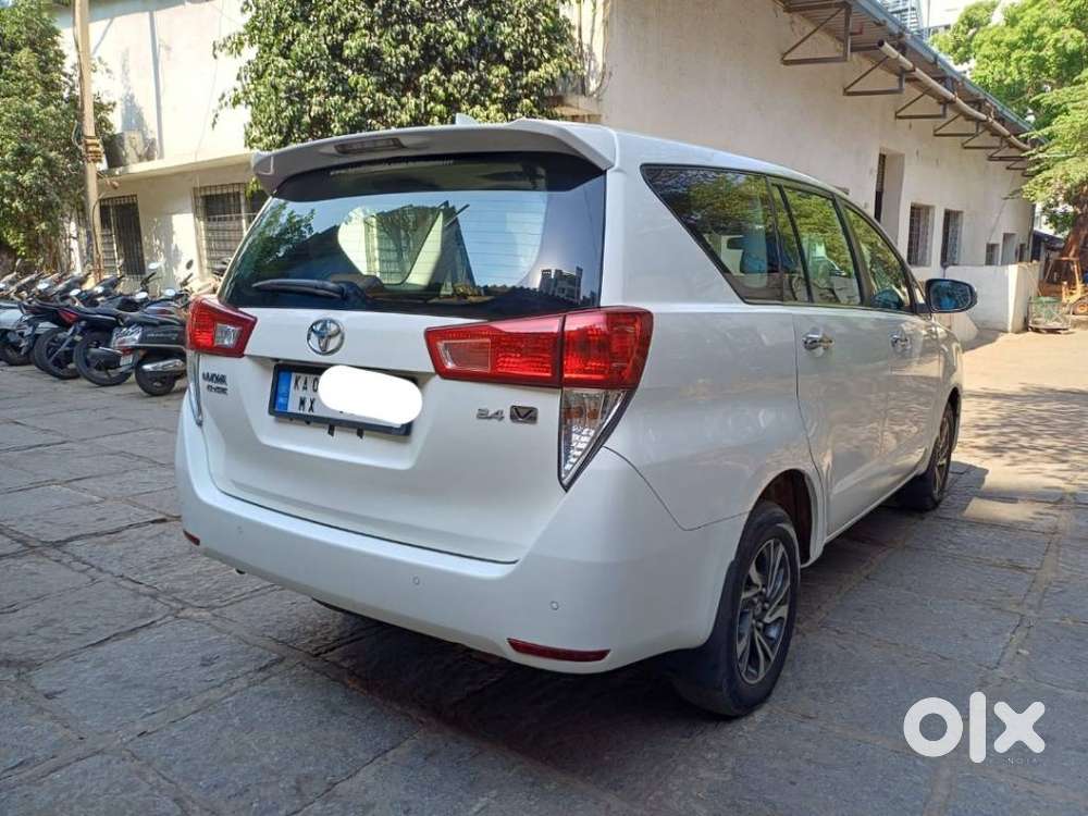 Toyota Innova Crysta 2.4 V, 2022, Diesel