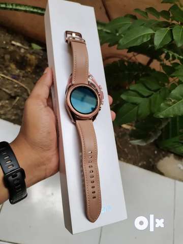 Samsung galaxy watch hot sale rose gold charger