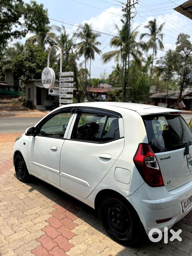 I10 Cng Car /25+ Milage / Well Maintained