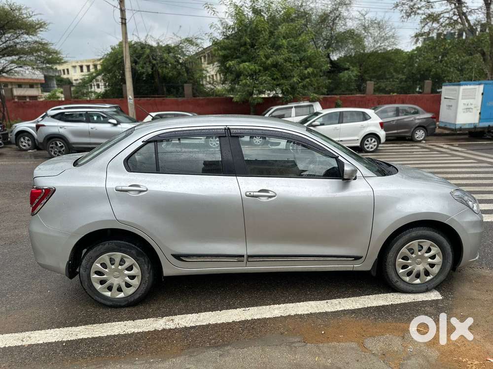 Maruti Suzuki Dzire 2017-2020 1.2 Vxi, 2017, Petrol
