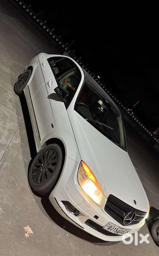 Mercedes-benz C Class Prime 200, 2011, Petrol