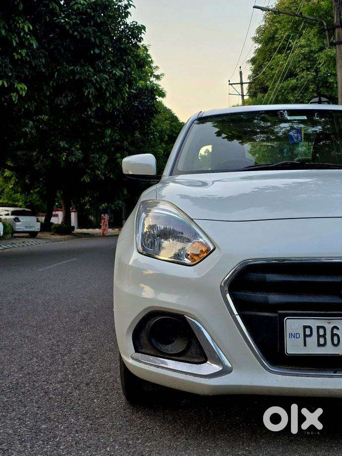 Maruti Suzuki Swift Dzire Vxi(o) Mt, 2022, Petrol