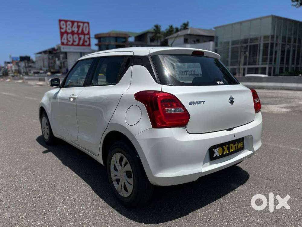 Maruti Suzuki Swift Amt Vxi, 2018, Petrol