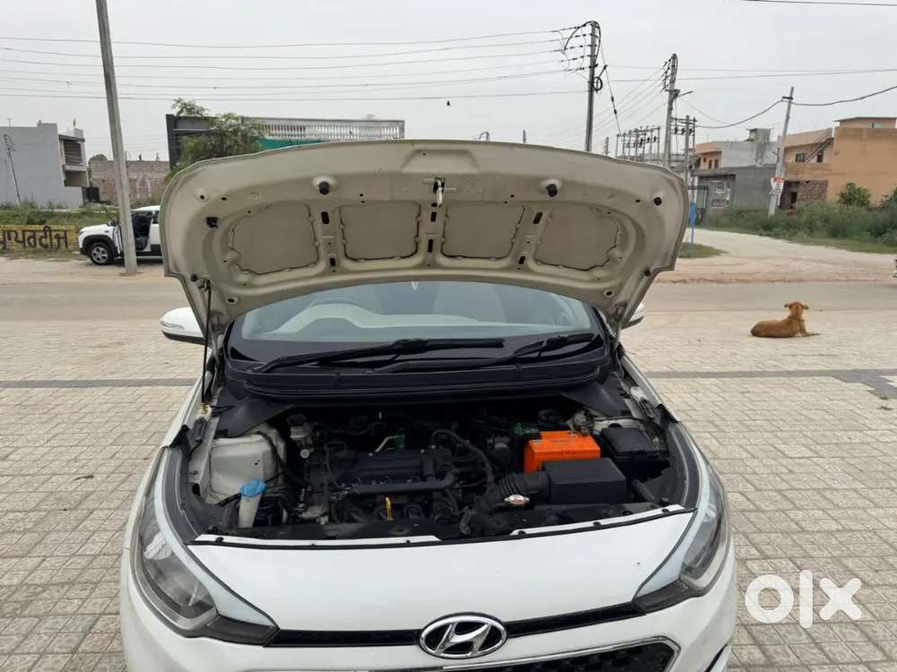 Anand Nagar B No 9 Gali Vich Khadi Ah Ik Sall Di Likh K Guarante Devag