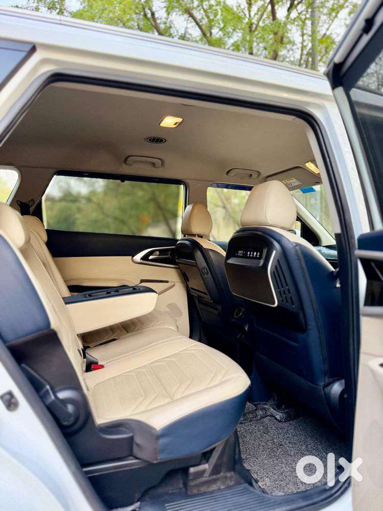Kia Carens 1.4 Luxury 7 Str, 2022, Petrol