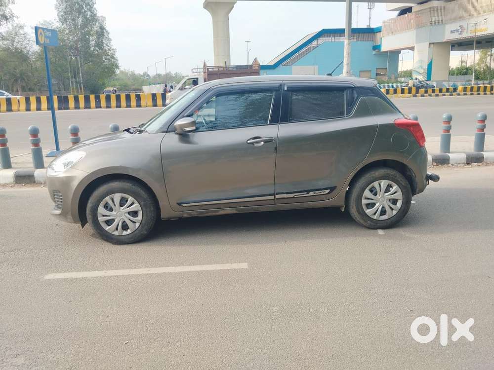 Maruti Suzuki Swift Vxi + Manual, 2023, Petrol